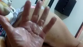 Hand up irritant 9